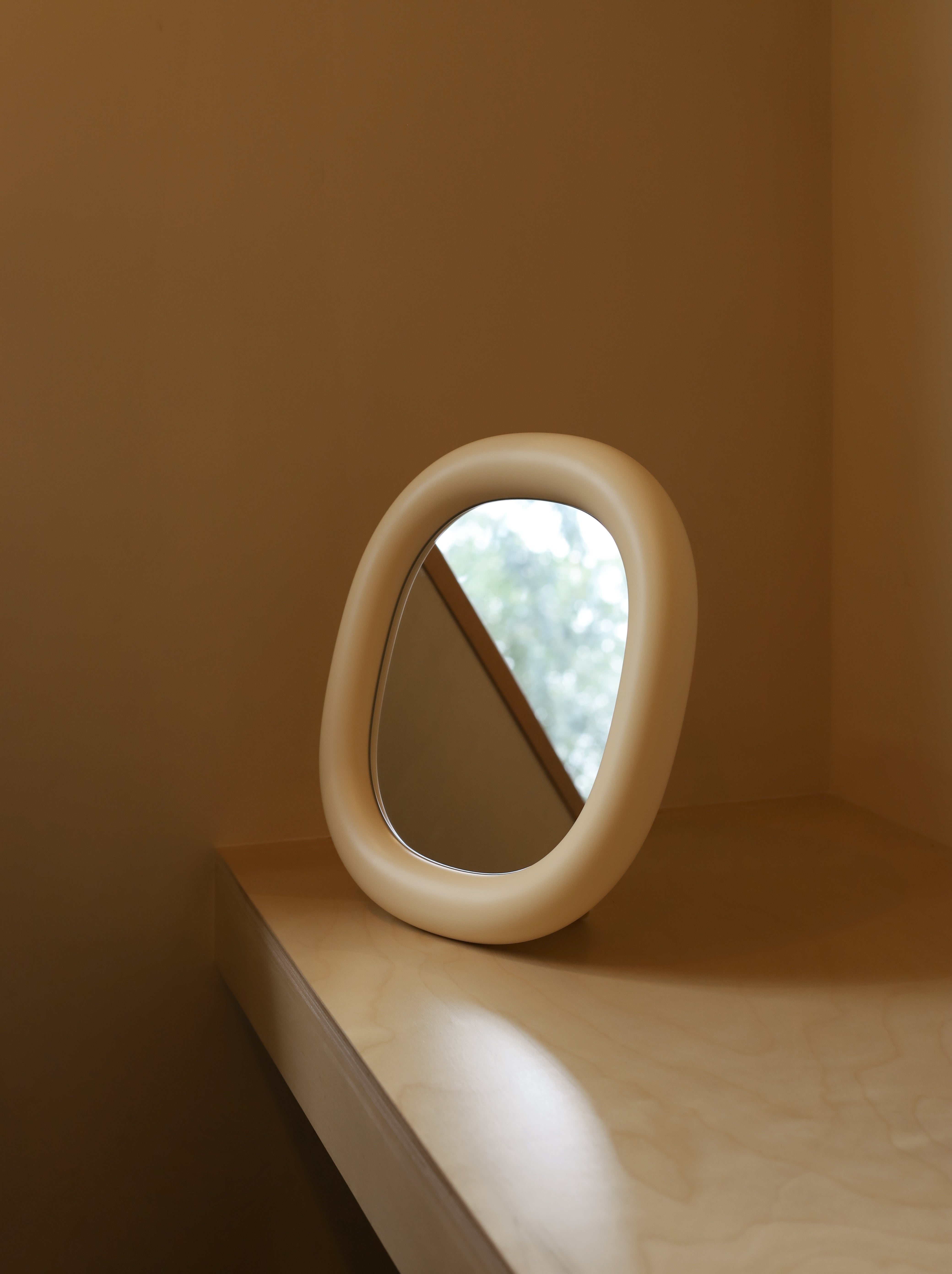 BUBBLE MIRROR